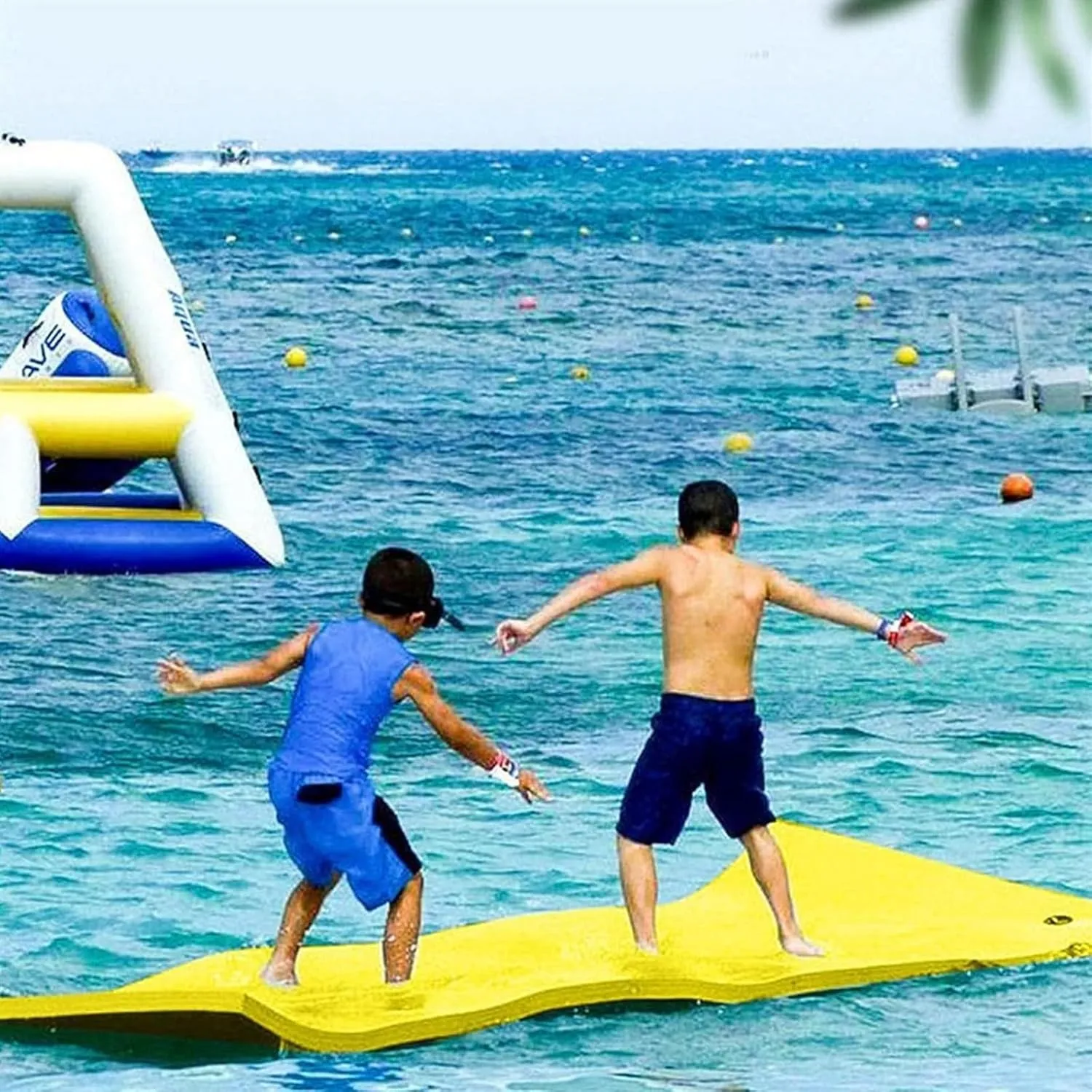Floating Mat, Floating Water Mat, Roll-Up Floating Island River Rafts for Pool Lake Ocean Boat
